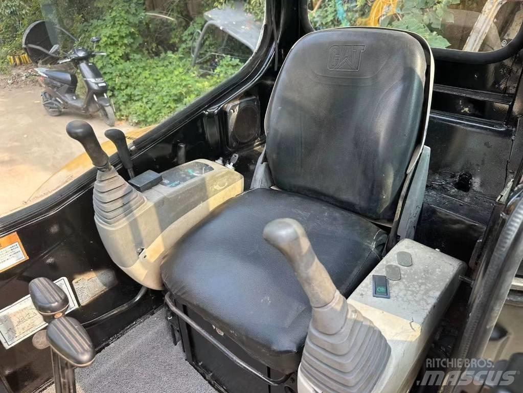 CAT 303 CR Mini excavators < 7t (Mini diggers)