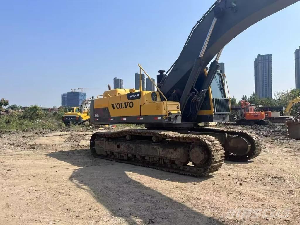Volvo EC 460 B LC Crawler excavators