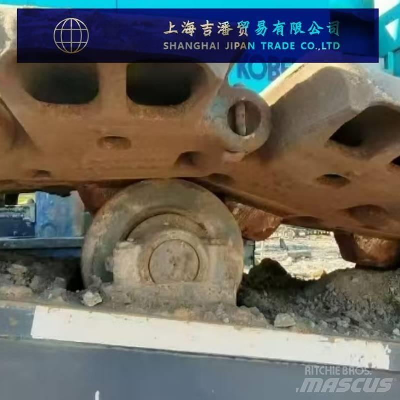 Kobelco 7300 Track mounted cranes