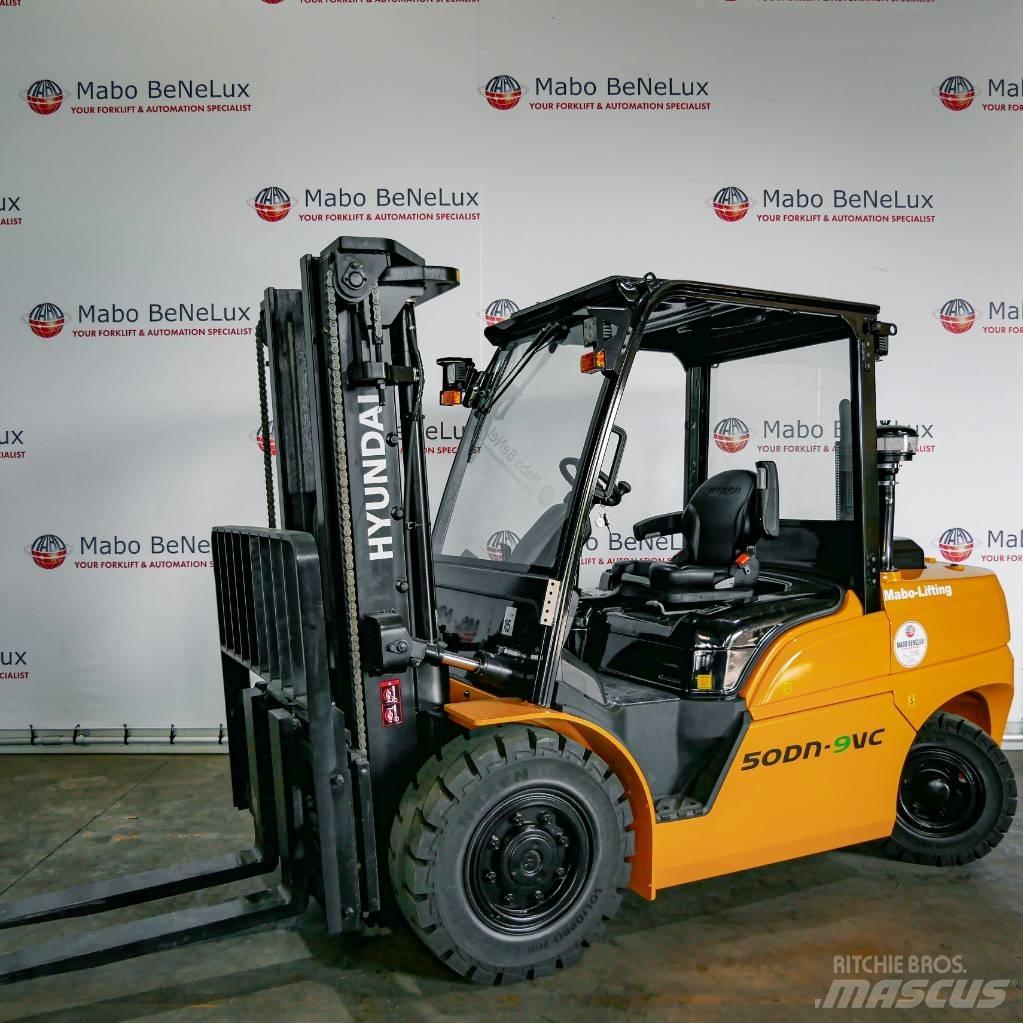 Hyundai 50DN-9VC Diesel trucks