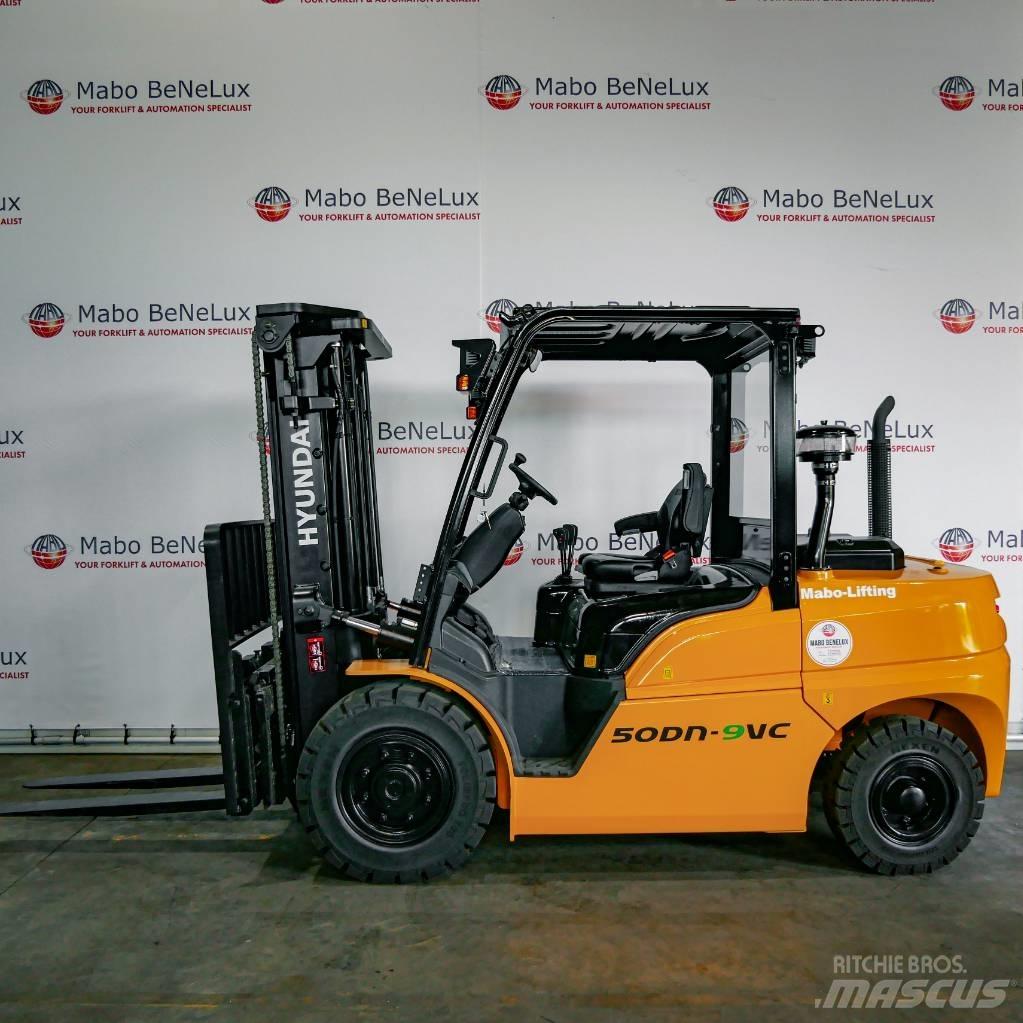 Hyundai 50DN-9VC Diesel trucks