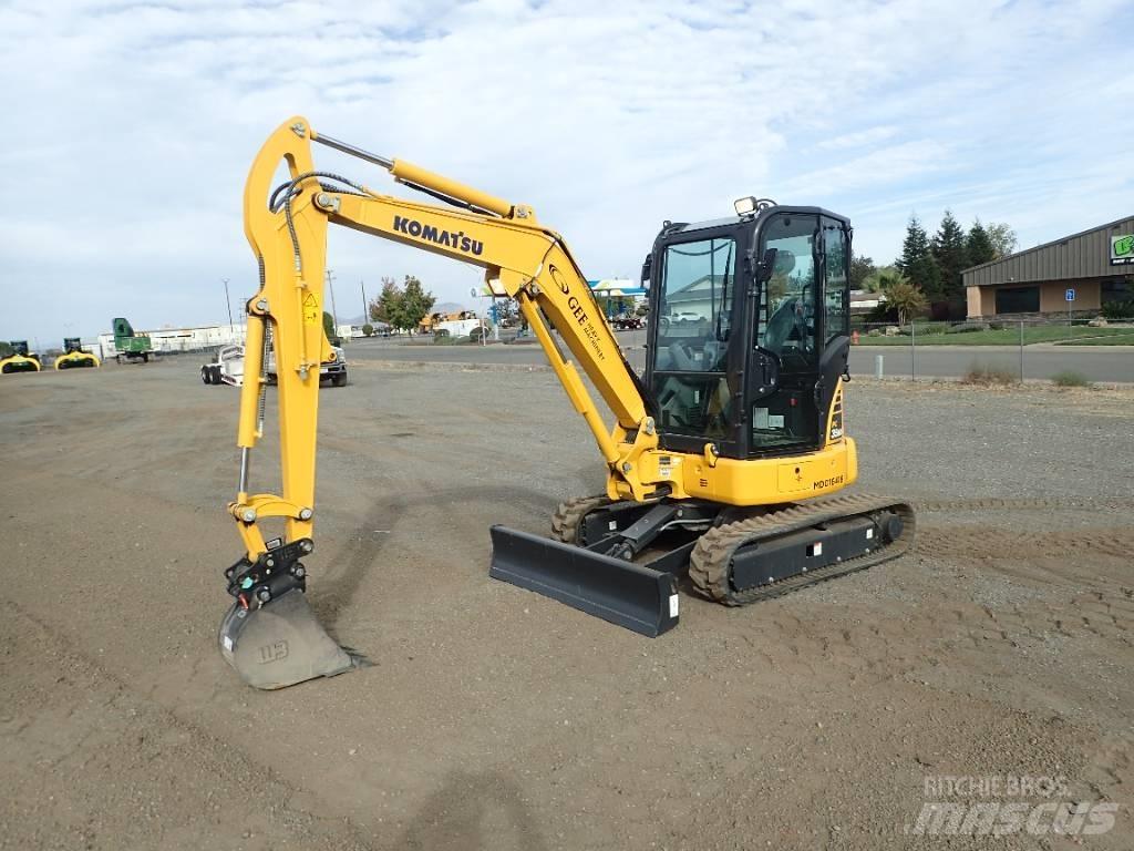 Komatsu PC35MR-5 Mini excavators < 7t (Mini diggers)