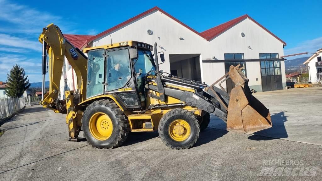 CAT 432D Backhoe