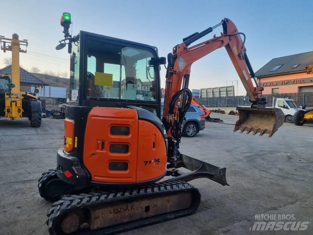 Hitachi Zaxis 33 Mini excavators < 7t (Mini diggers)