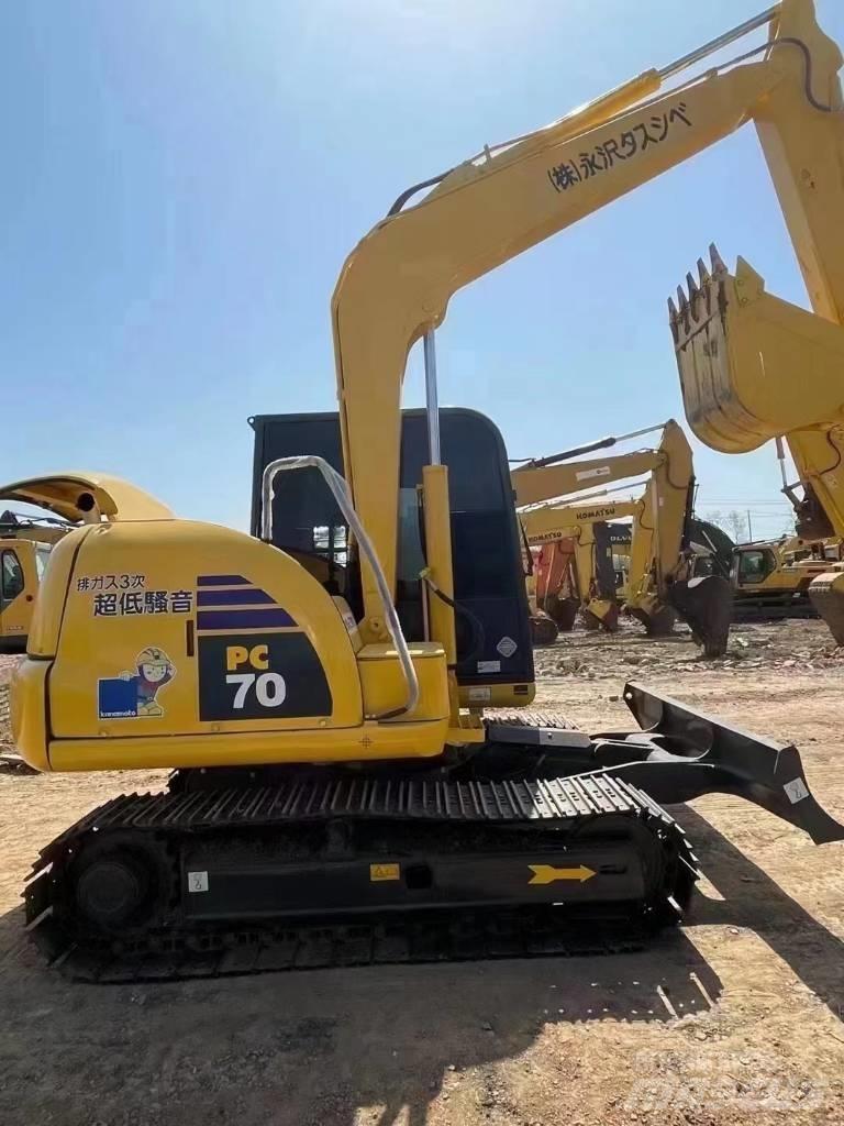 Komatsu PC 70 Mini excavators < 7t (Mini diggers)