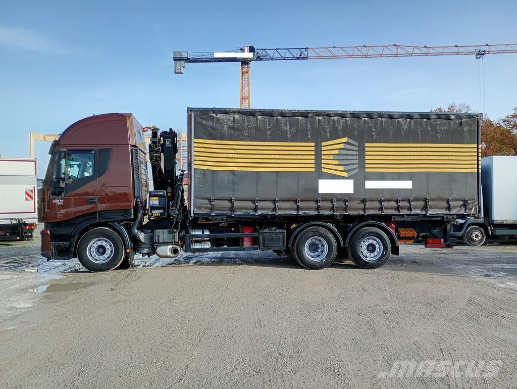 Iveco AS260S42Y/FS Curtain sider trucks
