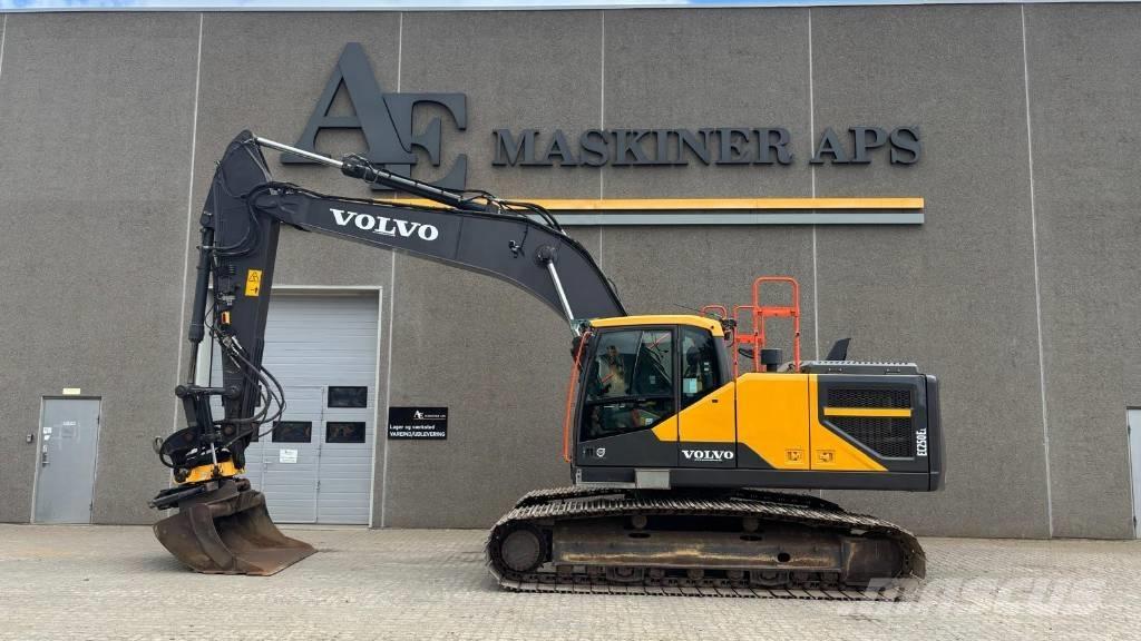 Volvo EC250EL Crawler excavators