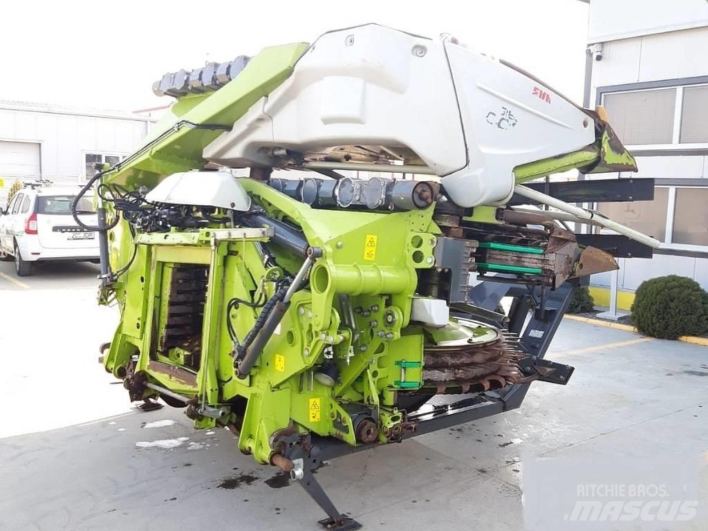 CLAAS Orbis 900 AC Combine harvester heads