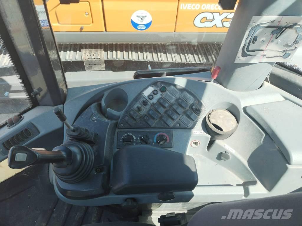 New Holland W 130 Wheel loaders