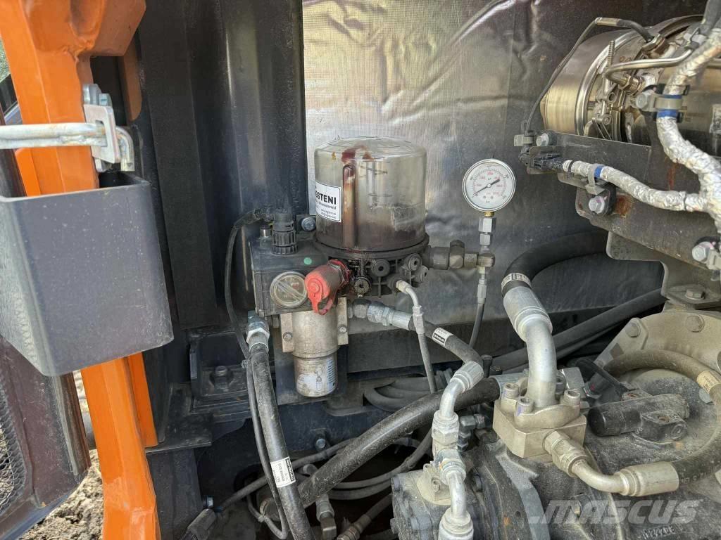 Develon DX 85 R-7 Mini excavators  7t - 12t