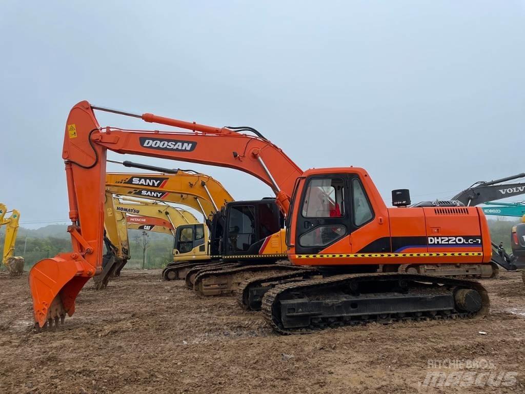 Doosan DH 220 Crawler excavators
