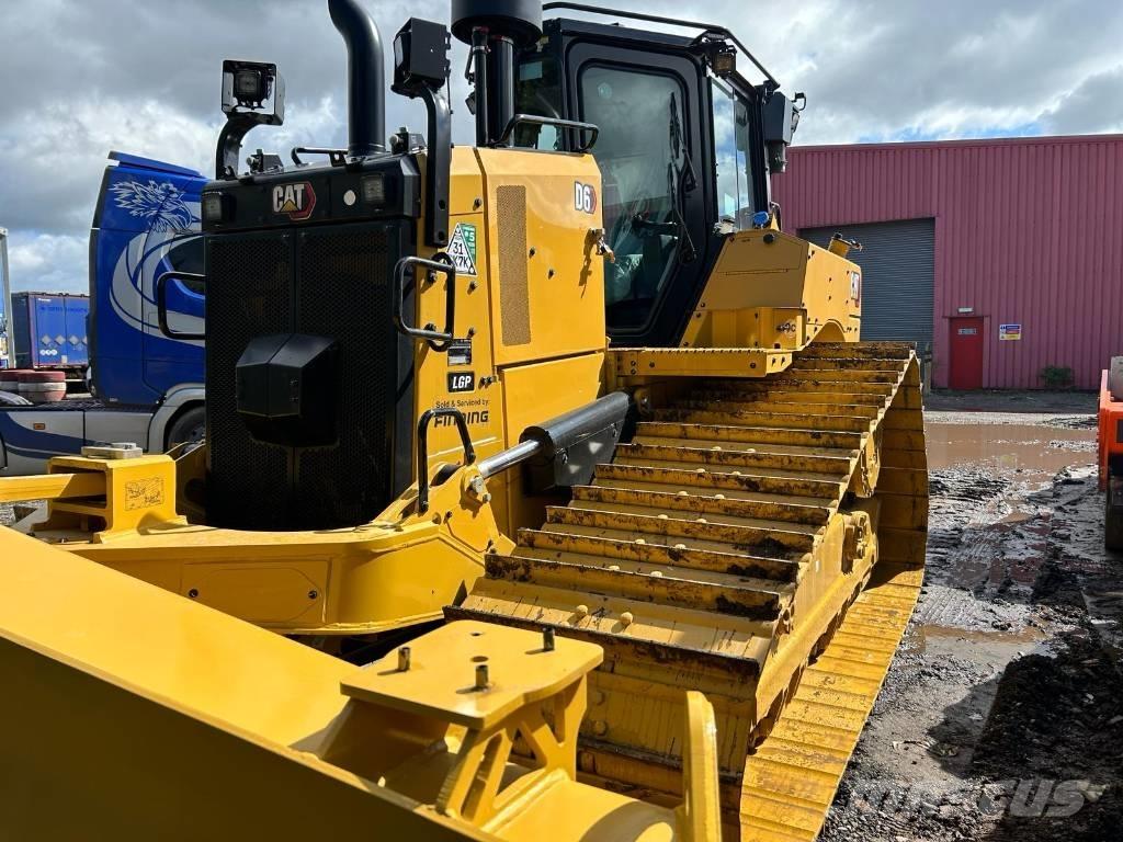 CAT D 6 LGP Crawler dozers