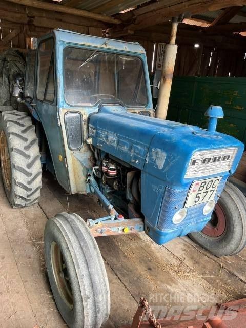 Ford 2000 Tractors