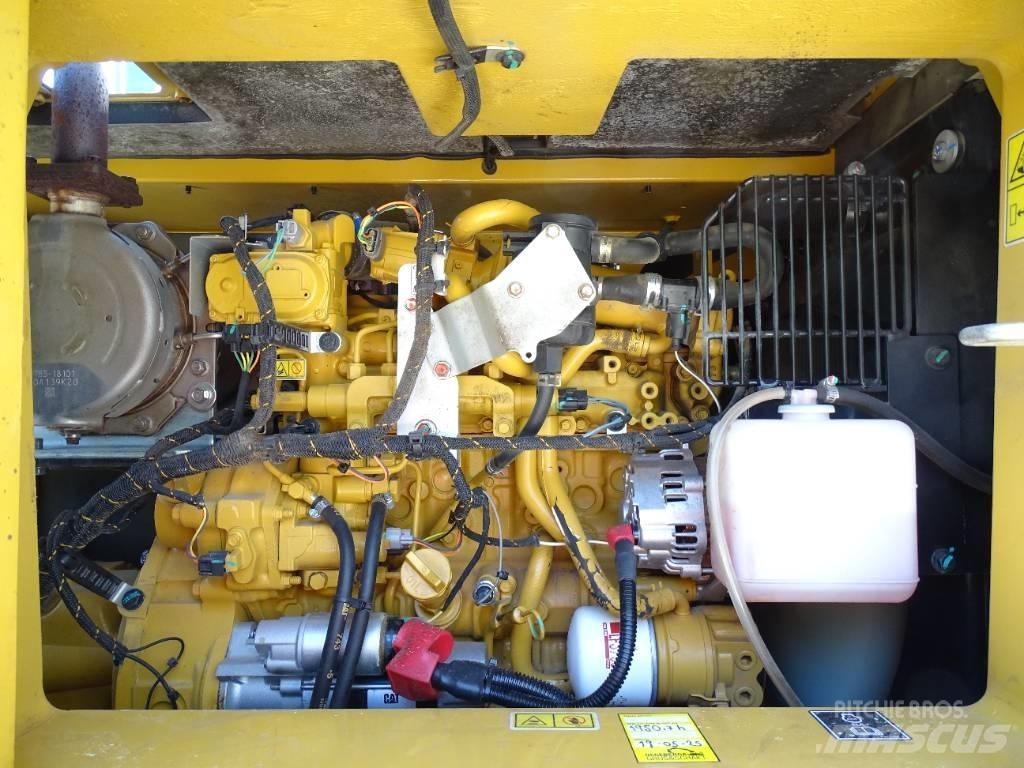 CAT 310 Crawler excavators