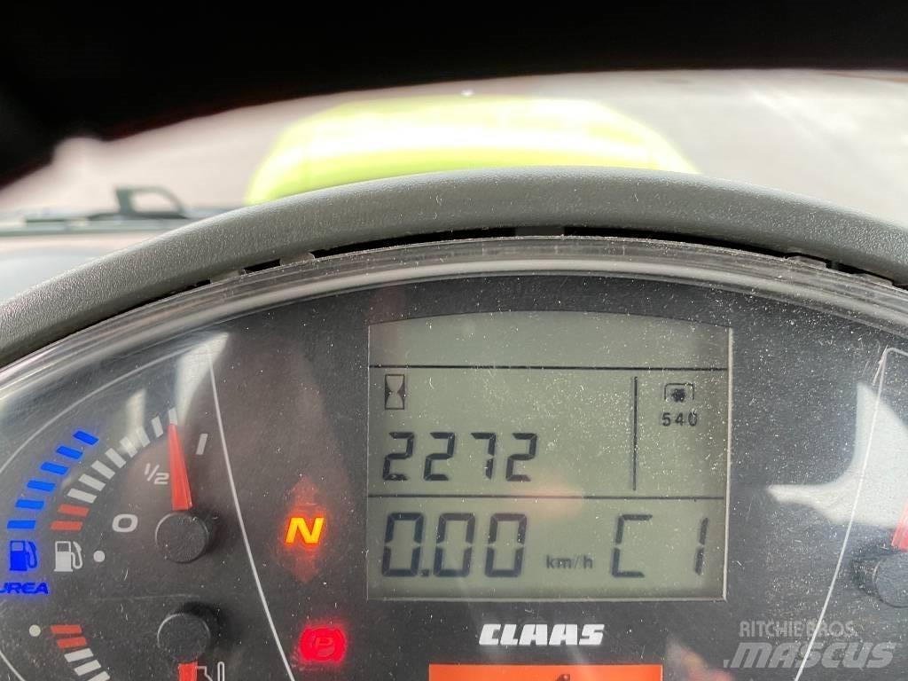 CLAAS Arion 420 Tractors