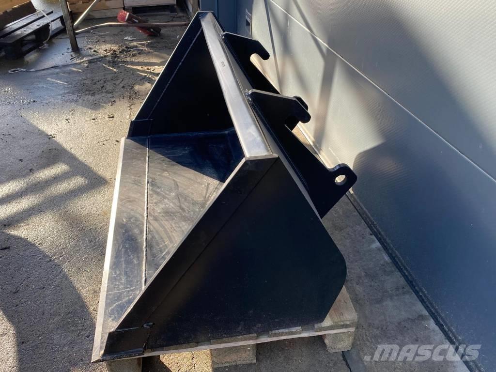 GiANT GRB-1300 Buckets