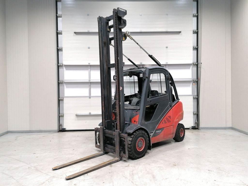 Linde H30T-02 LPG trucks