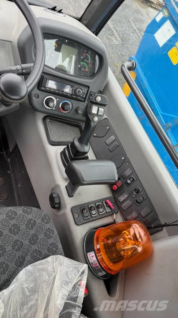 New Holland W70C Wheel loaders