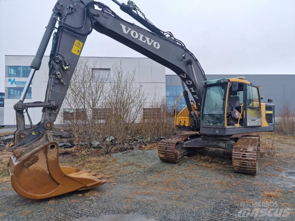 Volvo 220E Crawler excavators