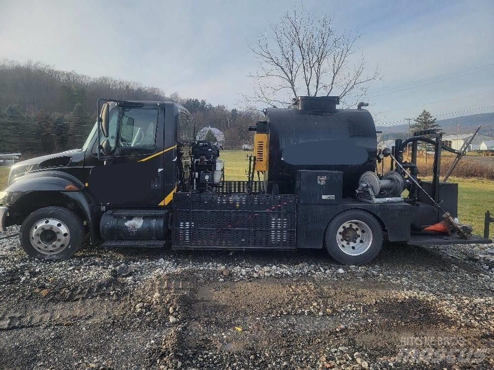 International 4300 Other trucks