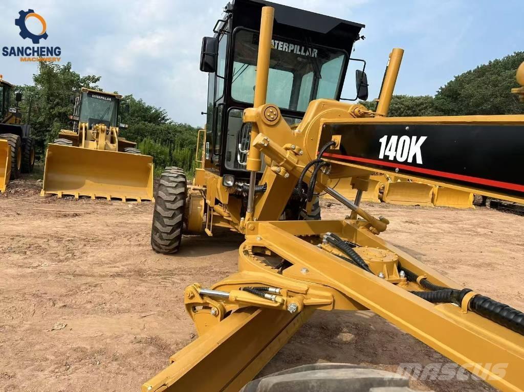 CAT 140 K Graders