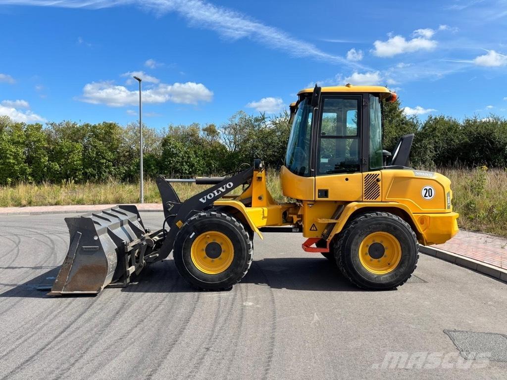 Volvo L 30 G Wheel loaders