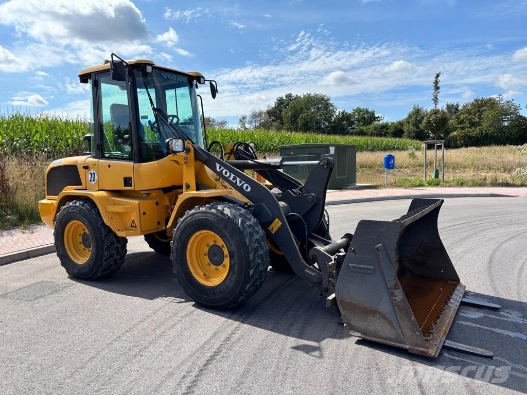 Volvo L 30 G Wheel loaders
