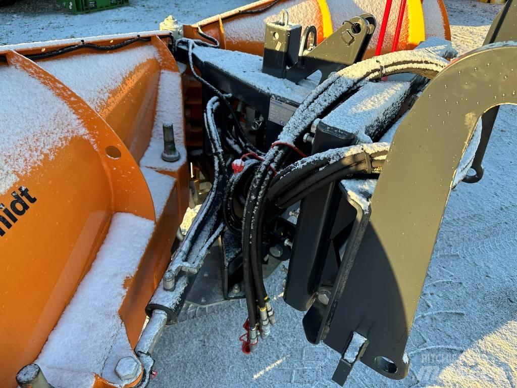 Schmidt KLV- 32 Snow groomers