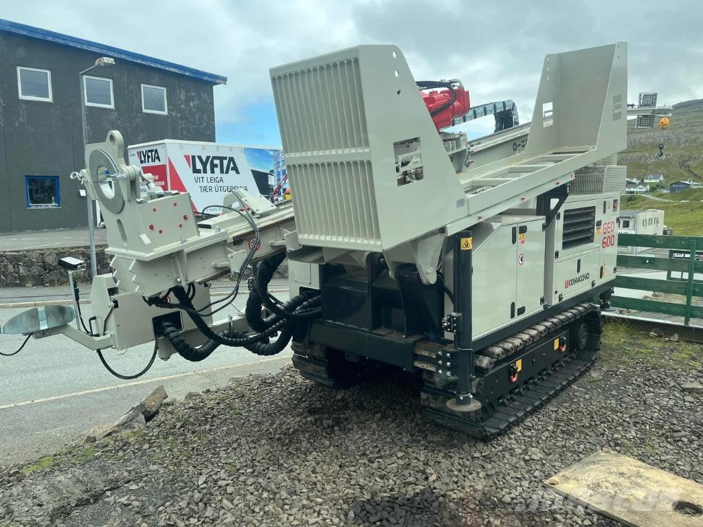Comacchio Geo600 Waterwell drill rigs