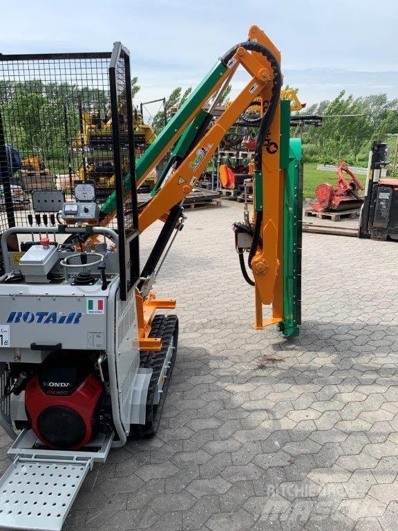  Coupeco Cometh 320 Other groundscare machines