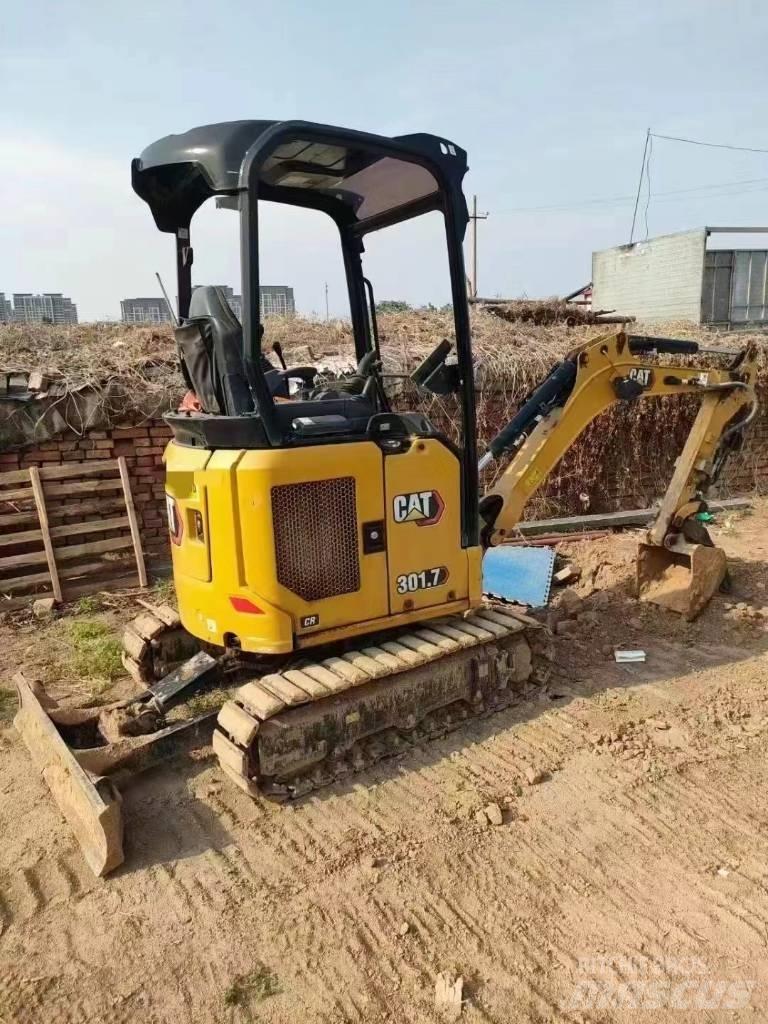 CAT 301.7 Mini excavators < 7t (Mini diggers)