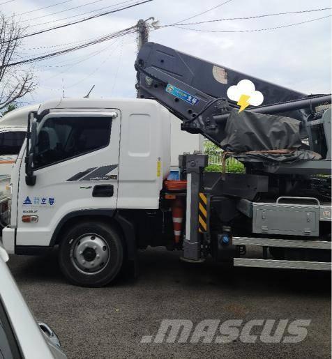 Horyong SKY3004N Truck mounted platforms