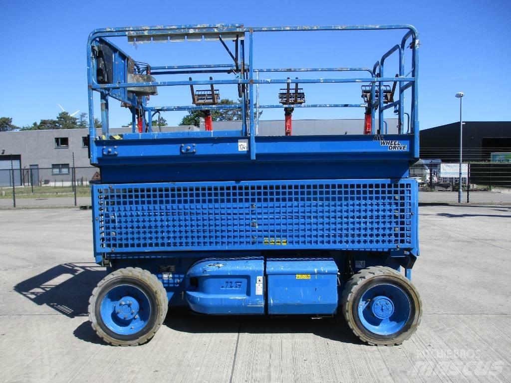 JLG M4069 (599) Scissor lifts