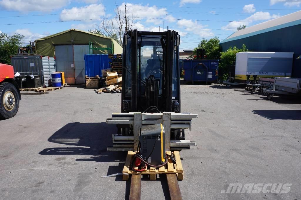 CAT EP25N Electric forklift trucks