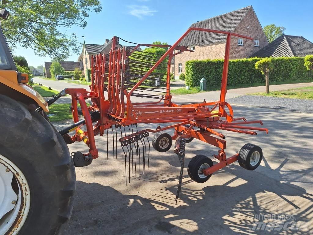 Kuhn GA 4311 GM Windrowers