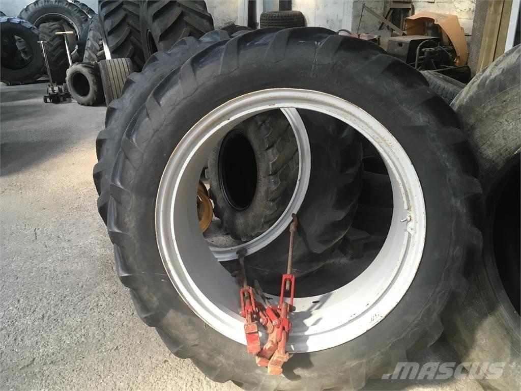  Tvillinghjul Tyres, wheels and rims