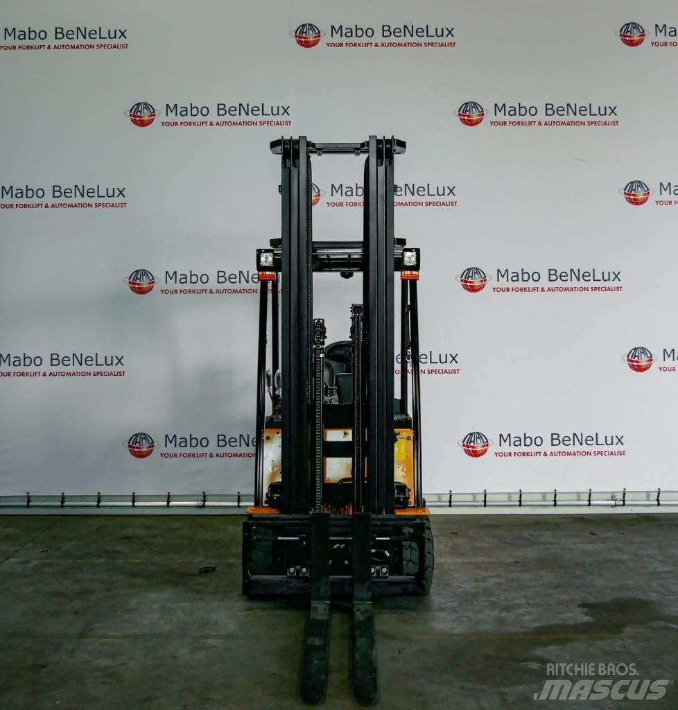 Hyundai 18 BT-9U Electric forklift trucks