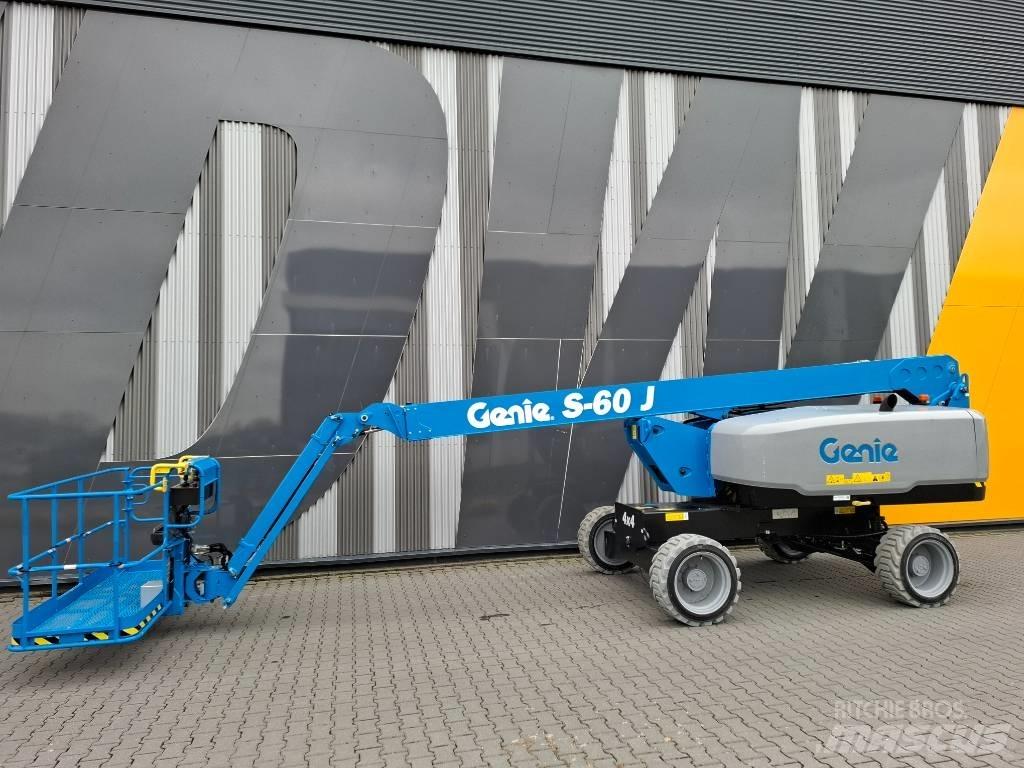 Genie S-60J Telescopic boom lifts