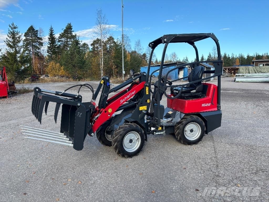 Schäffer 1622 Multi-purpose loaders