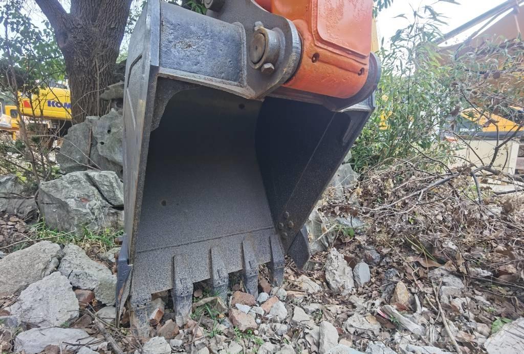 Hitachi ZX 120 Crawler excavators