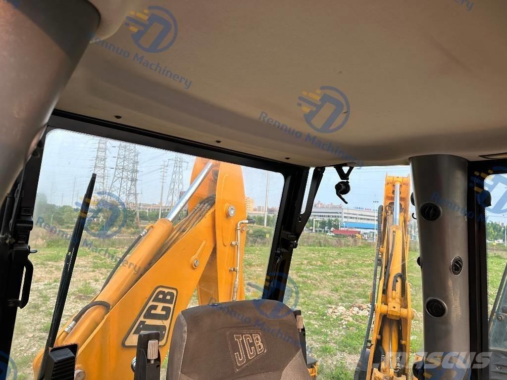 JCB 4 CX Backhoe