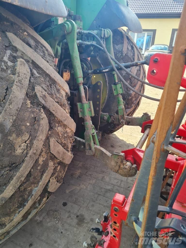 John Deere 6920 Tractors