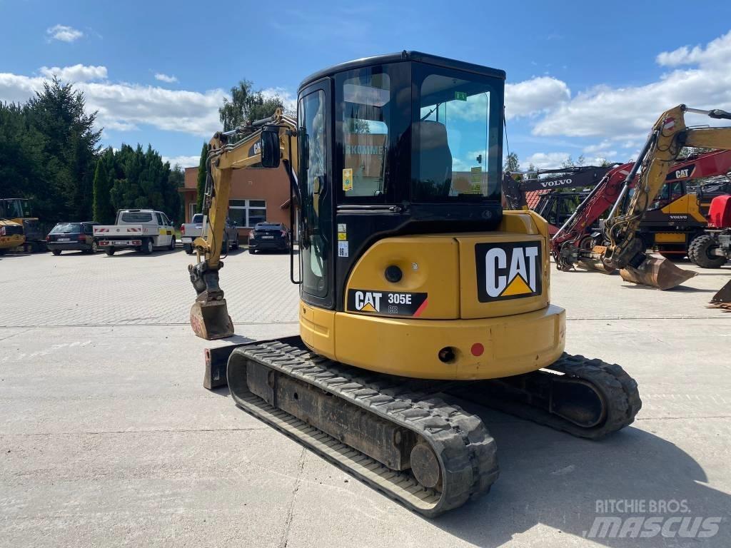 CAT 305 Mini excavators < 7t (Mini diggers)