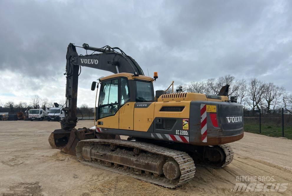 Volvo EC 220 DL Crawler excavators