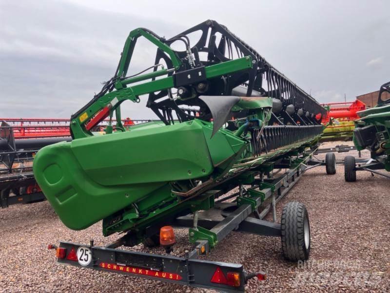 John Deere T 670 Combine harvesters