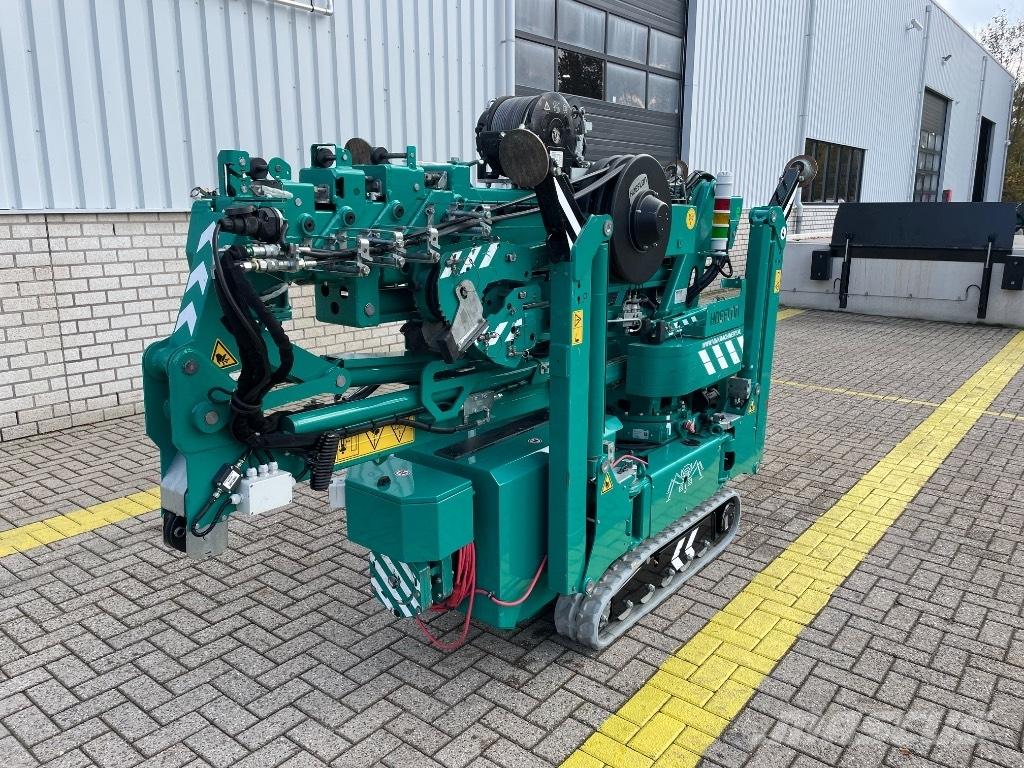 Hoeflon C 6 E Mini cranes