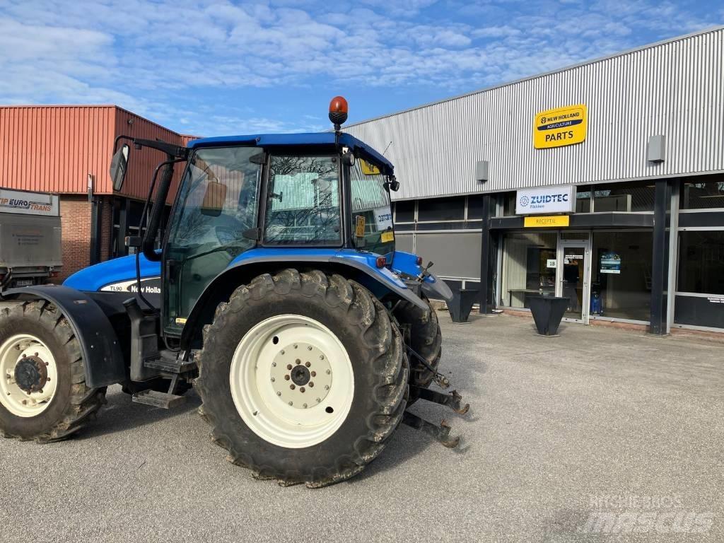 New Holland TL 90 Tractors