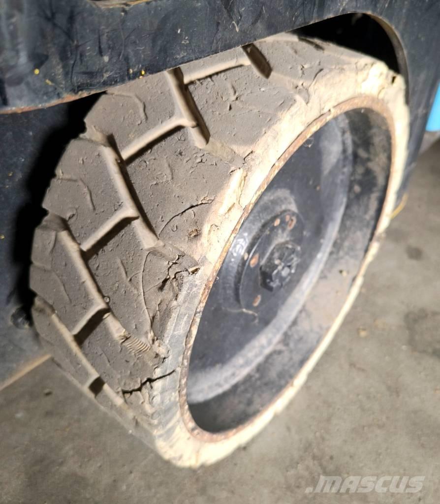 Haulotte Compact 12 Scissor lifts