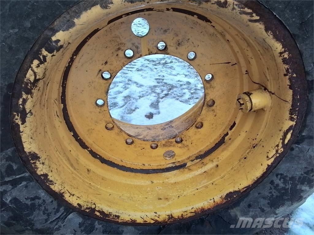 Rottne H20 24x30,5 Tyres, wheels and rims