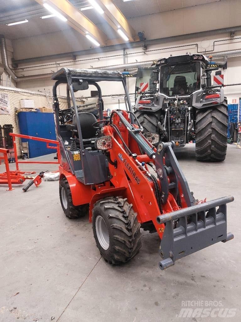 Flexitrac 1126 Tractors